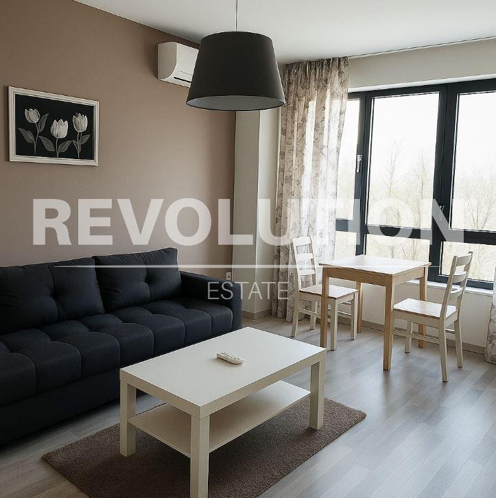 Дава под нем  2-стаен, град Варна, Левски 1 •  475 EUR • ID 49278345 — holmes.bg - [1] 