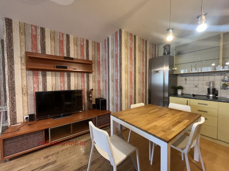 For Rent  2 bedroom Sofia , Bakston , 90 sq.m | 21581604