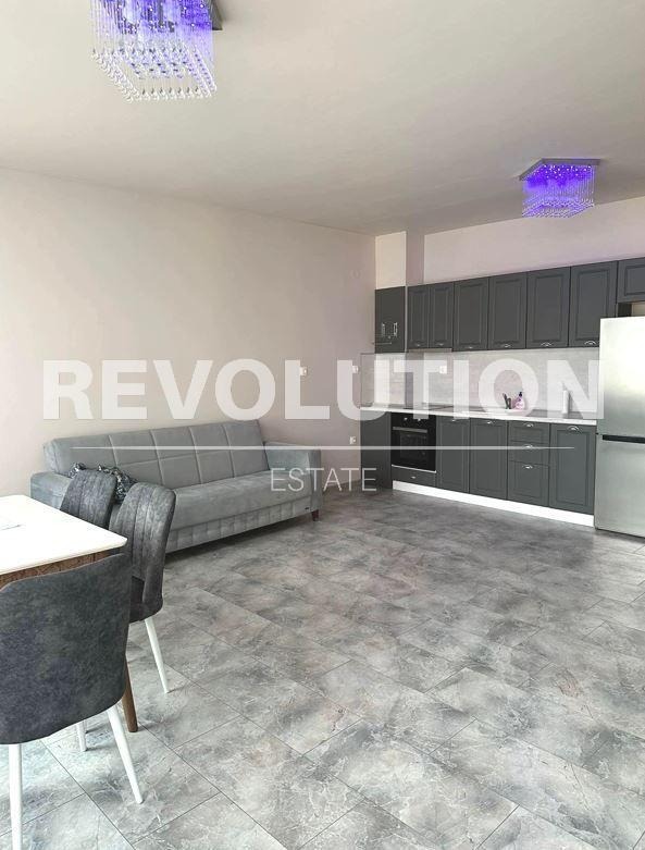En renta  2 dormitorios Varna , Briz , 135 metros cuadrados | 20504980