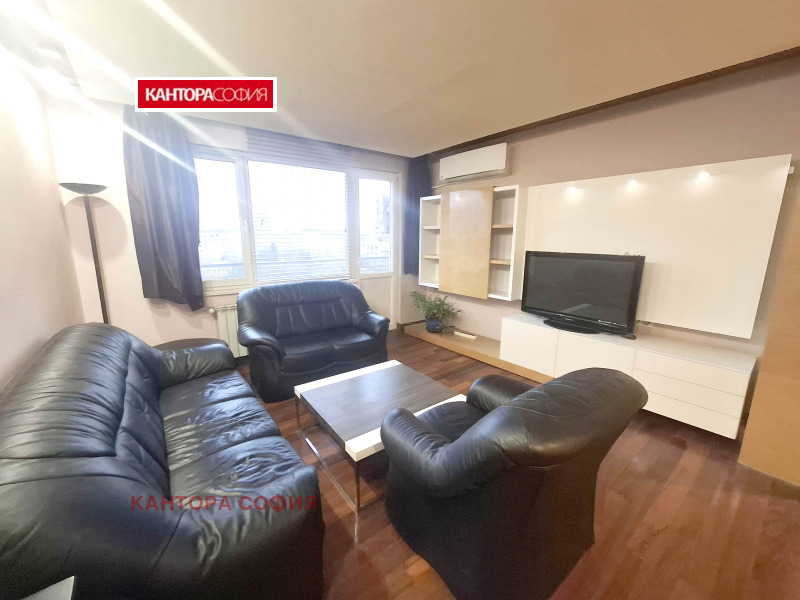 Дава под наем 3-СТАЕН, гр. София, Център, снимка 4 - Апартаменти - 52605603