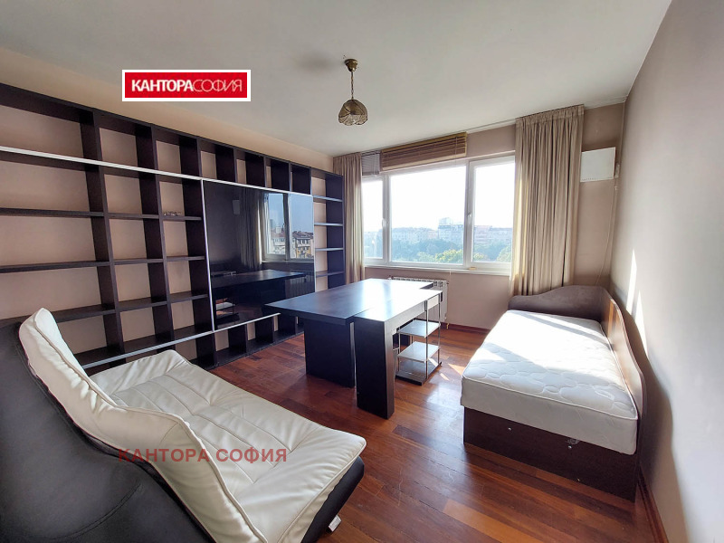 Дава под наем 3-СТАЕН, гр. София, Център, снимка 6 - Апартаменти - 52605603