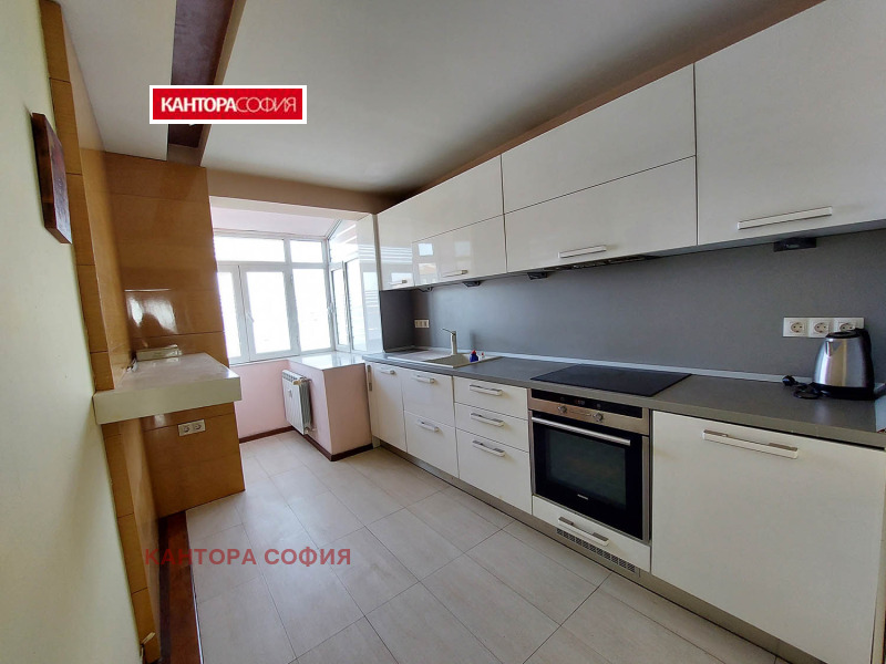 Дава под наем 3-СТАЕН, гр. София, Център, снимка 2 - Апартаменти - 52605603