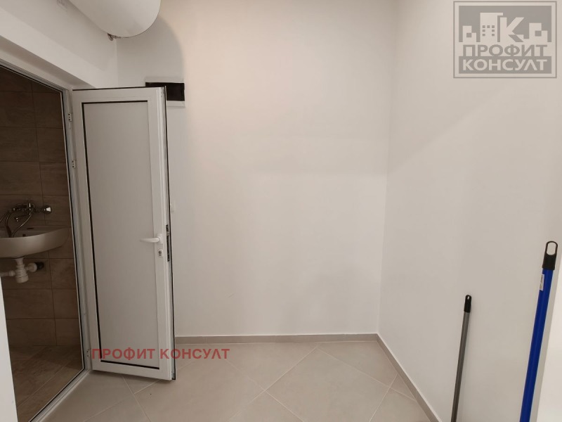 Дава под наем ОФИС, гр. Велико Търново, Бузлуджа, снимка 5 - Офиси - 53172497