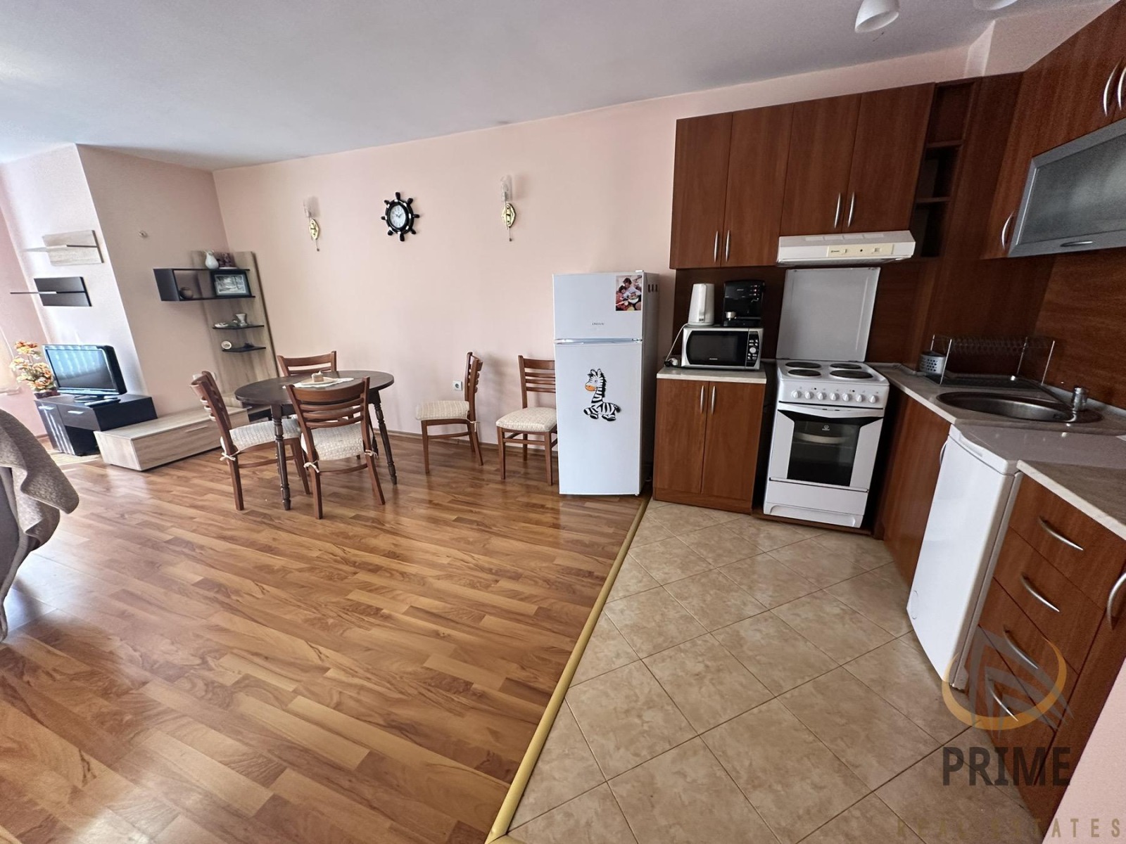 Дава под наем 3-СТАЕН, гр. Бургас, Възраждане