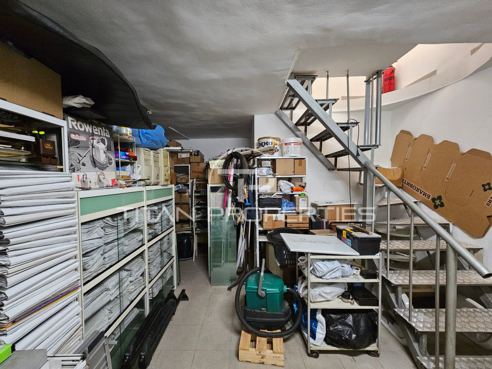 Дава под наем МАГАЗИН, гр. Пловдив, Каменица 1, снимка 10 - Магазини - 54276833