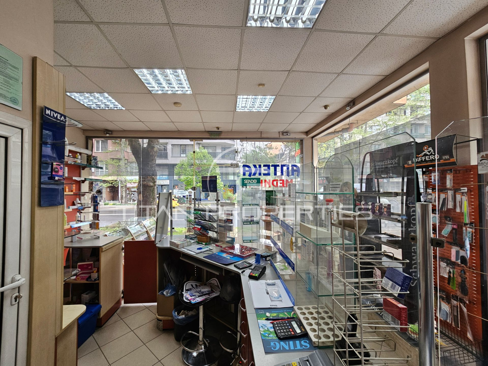 Дава под наем МАГАЗИН, гр. Пловдив, Каменица 1, снимка 5 - Магазини - 54276833