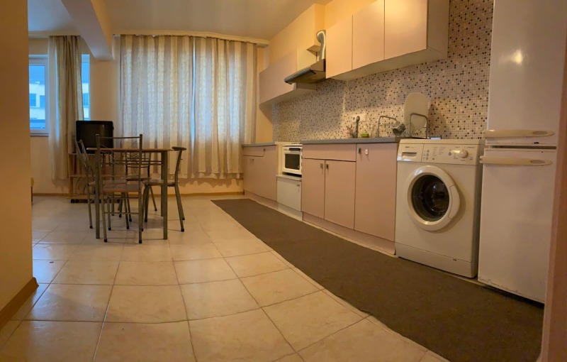 K pronájmu  Studio Burgas , Vazraždane , 40 m2 | 50922469 - obraz [2]