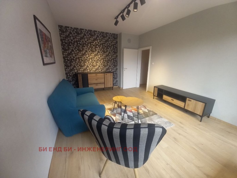 Te huur  1 slaapkamer Sofia , Strelbishte , 75 m² | 92497302