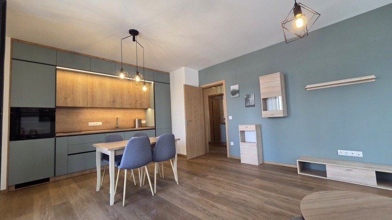 Дава под нем  2-стаен, град София, Бъкстон •  750 EUR • ID 19363517 — holmes.bg - [1] 