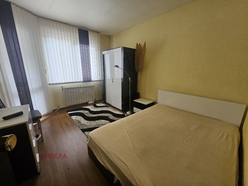 Do wynajęcia  2 sypialnie Pernik , Centar , 74 mkw | 87705645 - obraz [6]