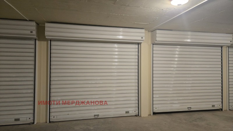 K pronájmu  Garáž Stara Zagora , Tri čučura - sever , 23 m2 | 71819602