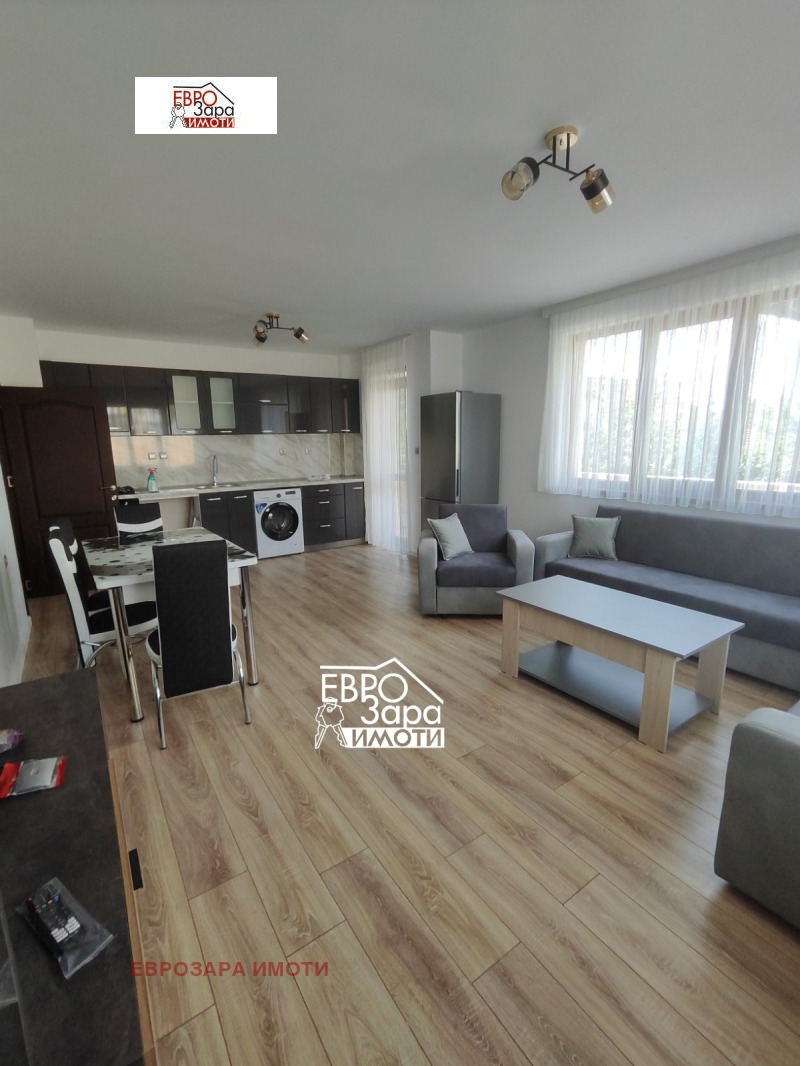 Te huur  2 slaapkamers Stara Zagora , Zjeleznik - tsentar , 100 m² | 27735751