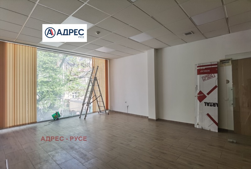 For Rent  Office Ruse , Tsentar , 33 sq.m | 70958559 - image [2]