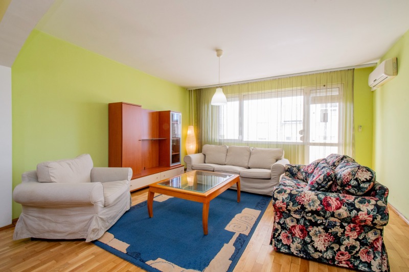 K pronájmu  1 ložnice Sofia , Borovo , 86 m2 | 40473536 - obraz [4]