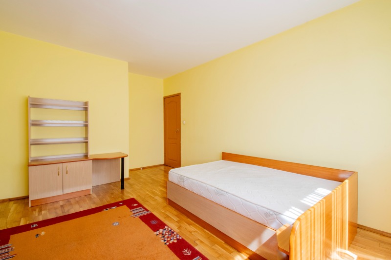 K pronájmu  1 ložnice Sofia , Borovo , 86 m2 | 40473536 - obraz [9]