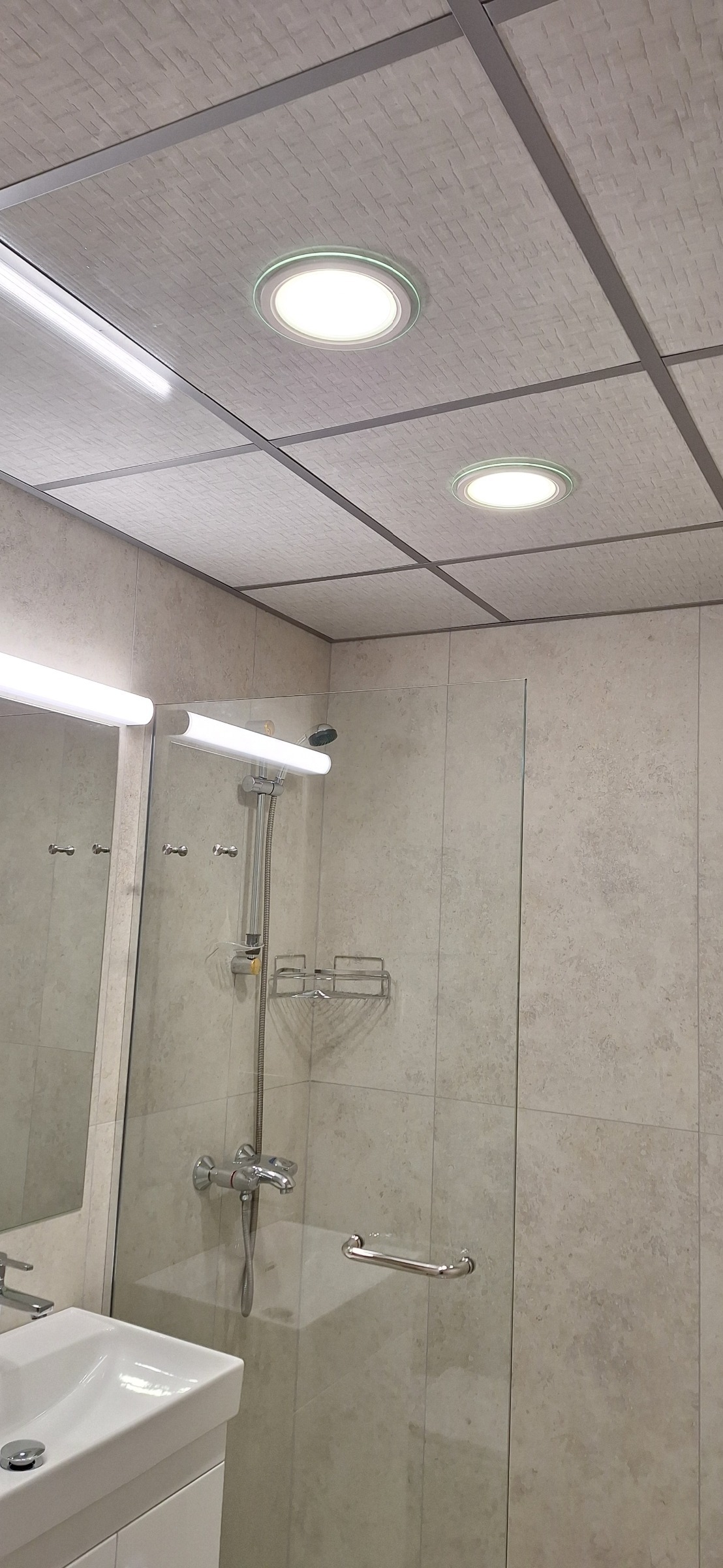 Дава под наем 2-СТАЕН, гр. София, Люлин 8, снимка 10 - Апартаменти - 54495755