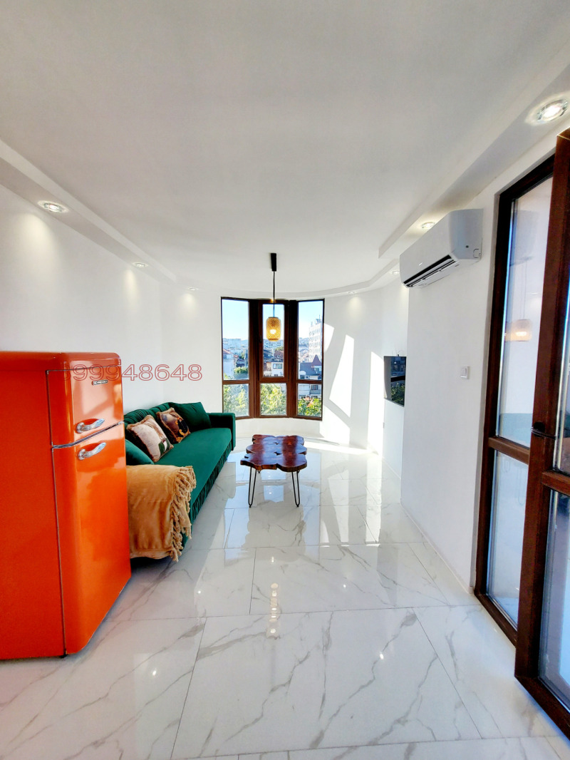 Дава под наем 2-СТАЕН, гр. Варна, Център, снимка 2 - Апартаменти - 53199962