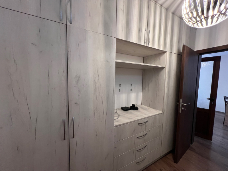 Te huur  2 slaapkamers Sofia , Ljulin 8 , 80 m² | 63547238 - afbeelding [4]