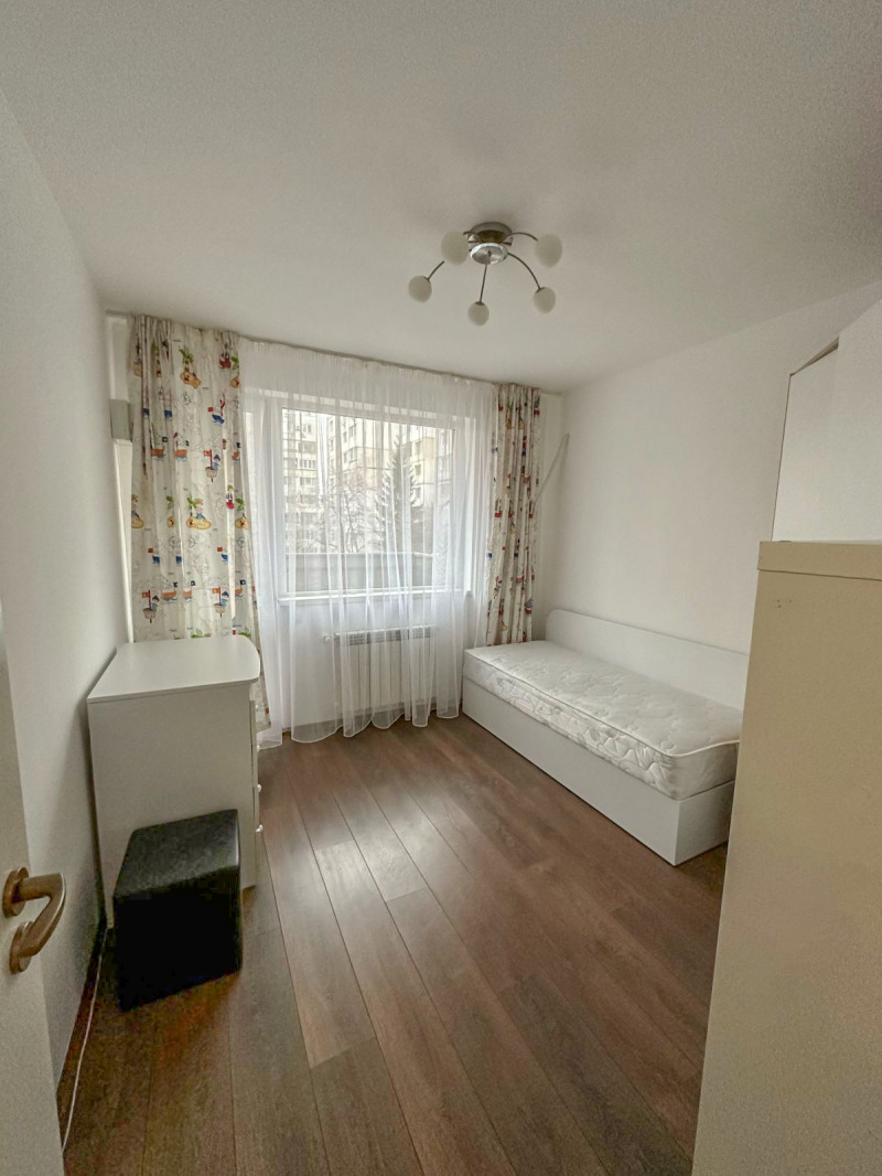 De inchiriat  2 dormitoare Sofia , Mladost 4 , 99 mp | 25232839 - imagine [7]