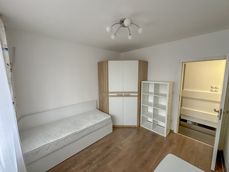 De inchiriat  2 dormitoare Sofia , Mladost 4 , 99 mp | 25232839 - imagine [6]