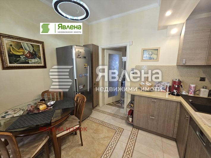 Дава под наем 3-СТАЕН, гр. София, Център, снимка 2 - Апартаменти - 54140159