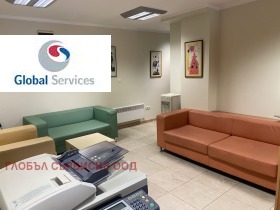 Escritório Medicinska akademiia, Sofia 4