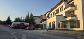 Boutique Roudartsi, région Pernik 2