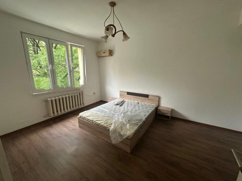 Zu vermieten  2 Schlafzimmer Sofia , Zona B-19 , 80 qm | 71192269 - Bild [8]