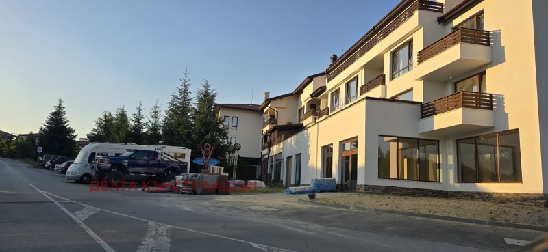 K pronájmu  Prodejna oblast Pernik , Rudarci , 155 m2 | 51985362 - obraz [2]