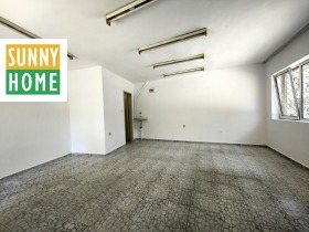 Büro SchP Gara, Warna