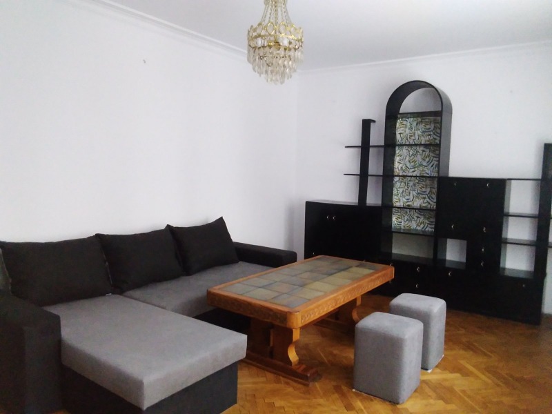 Под наем 2-СТАЕН, град София, Лозенец • 550 € / 1075.71 лв. • 76700441 1