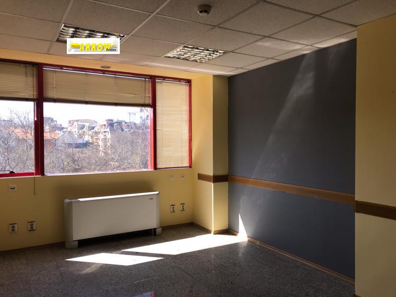 A louer  Bureau Sofia , Tsentar , 280 m² | 82767661 - image [10]