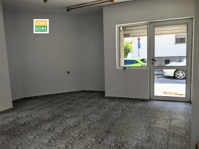Zu vermieten  Büro Warna , SchP Gara , 28 qm | 59178030 - Bild [4]