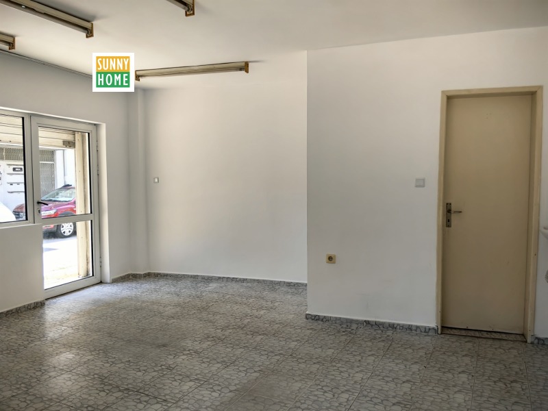 Zu vermieten  Büro Warna , SchP Gara , 28 qm | 59178030 - Bild [3]