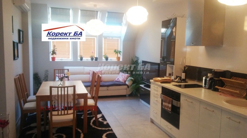 Te huur  1 slaapkamer Sofia , Mladost 1 , 67 m² | 72770108