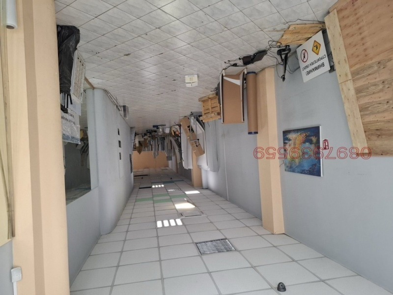 Para alugar  Escritório Sofia , Oborichtche , 480 m² | 61117989