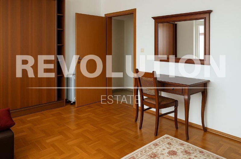 De inchiriat  Etajul casei Varna , m-t Dolna Traca , 100 mp | 67156561 - imagine [6]