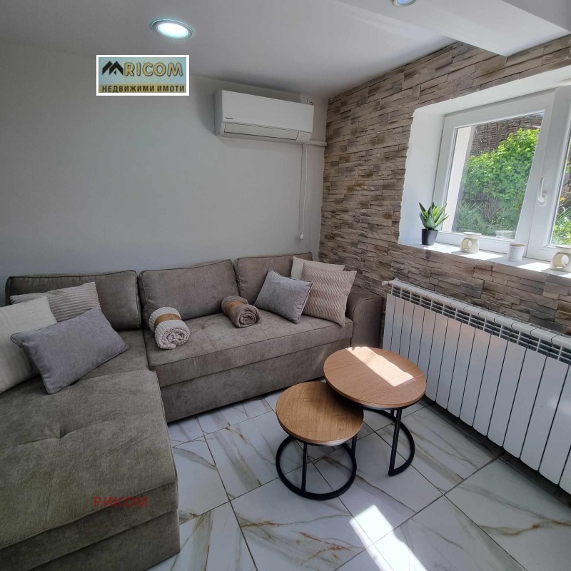 A louer  1 chambre Pleven , Chirok tsentar , 70 m² | 45663748 - image [3]