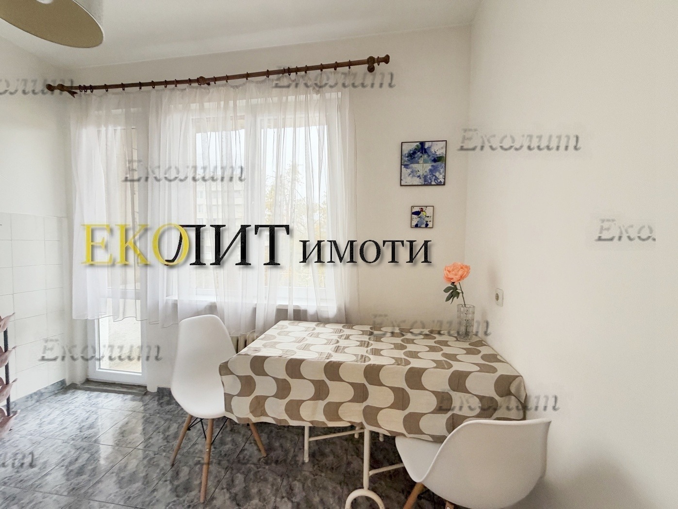 Дава под наем 3-СТАЕН, гр. София, Център, снимка 3 - Апартаменти - 55843341