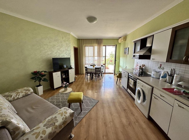 Te huur  1 slaapkamer Varna , m-t Dolna Traka , 70 m² | 64152651