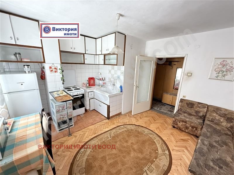 A louer  2 chambres Veliko Tarnovo , Kolyu Fitcheto , 80 m² | 88225263