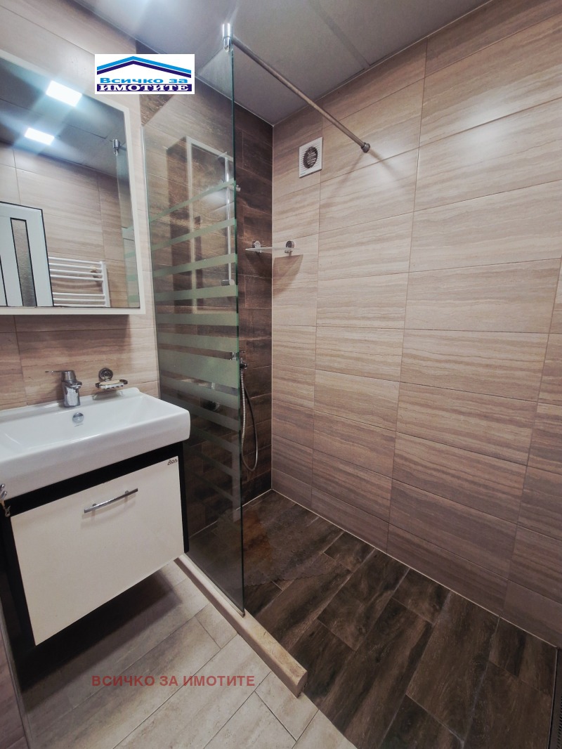Дава под наем  3-стаен град Русе , Център , 105 кв.м | 37448150 - изображение [6]
