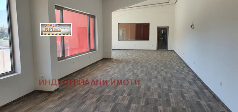 K pronájmu  Úložný prostor Plovdiv , Industrialna zona - Jug , 320 m2 | 15553325 - obraz [2]