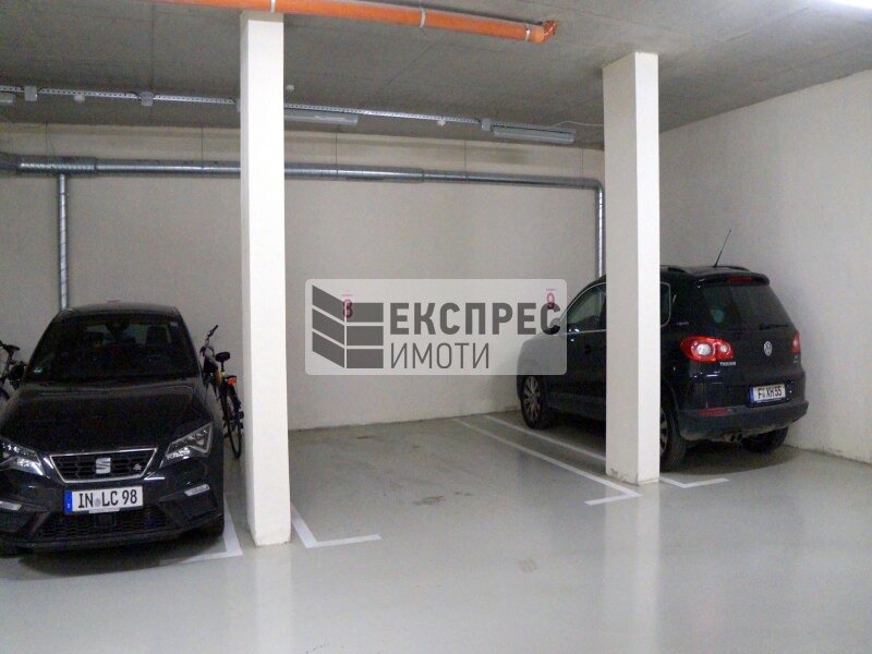 Zu vermieten  Garage Warna , Zentar , 15 qm | 14430883 - Bild [4]