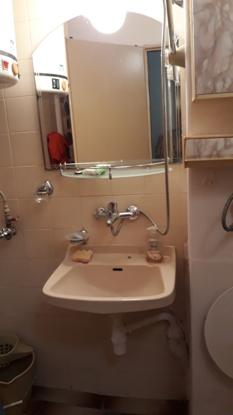 K pronájmu  1 ložnice Ruse , Vazraždane , 62 m2 | 81614398 - obraz [6]