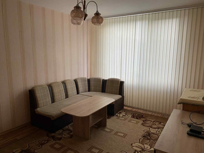 Дава под нем  1-стаен, град София, Люлин 3 •  358 € • ID 56254087 — holmes.bg - [1] 