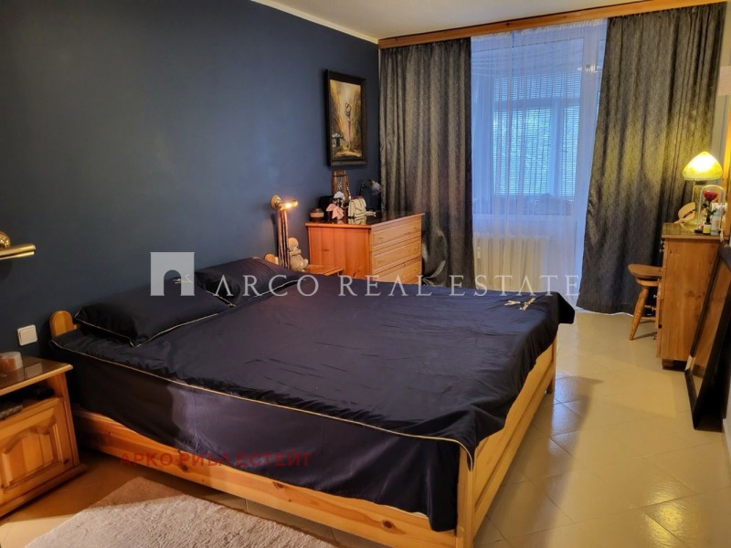 K pronájmu  1 ložnice Sofia , Ivan Vazov , 120 m2 | 98383798 - obraz [11]