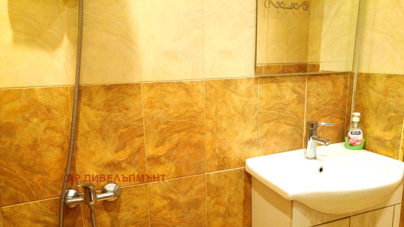 Дава под наем 3-СТАЕН, гр. София, Сухата река