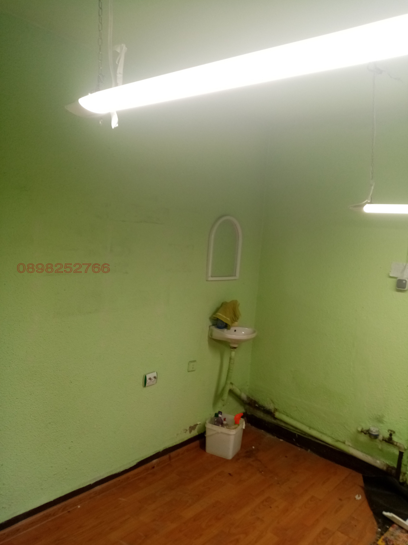 Дава под наем МАГАЗИН, гр. Русе, Централен кооп. пазар, снимка 7 - Магазини - 54137565