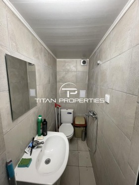 1 bedroom Vazrazhdane, Burgas 3